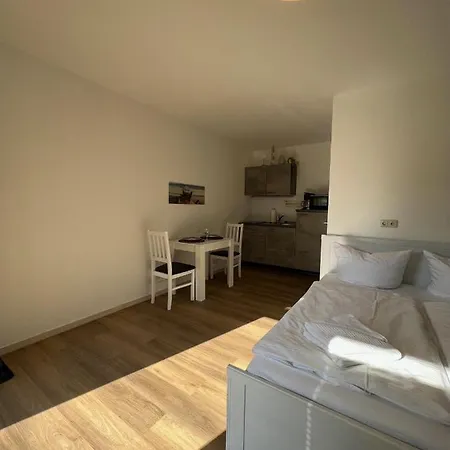 Zaunkonig - Fewo 1 Appartement Ostseebad Kühlungsborn